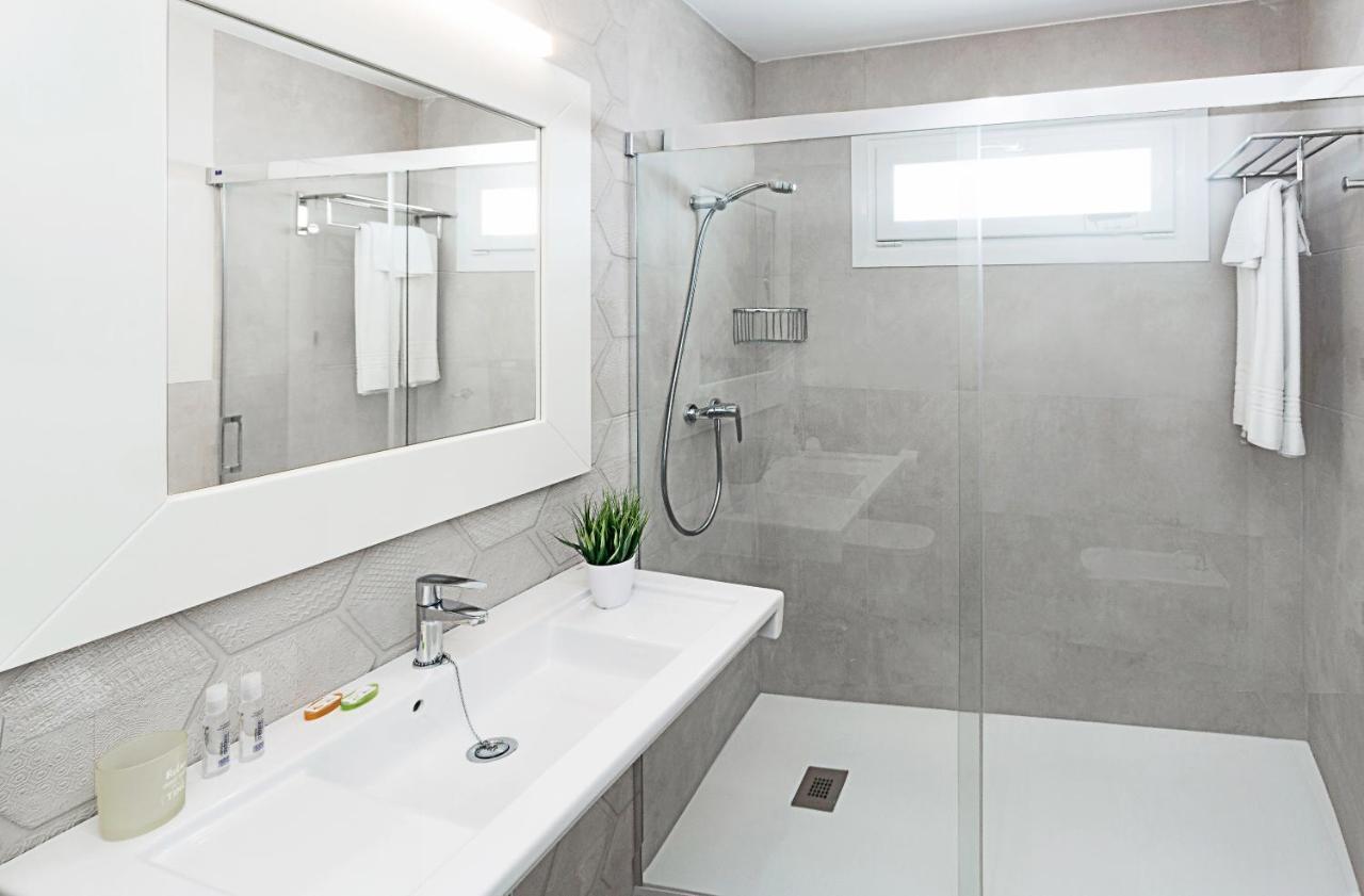 Apartamentos Perla Marina نيرخا المظهر الخارجي الصورة