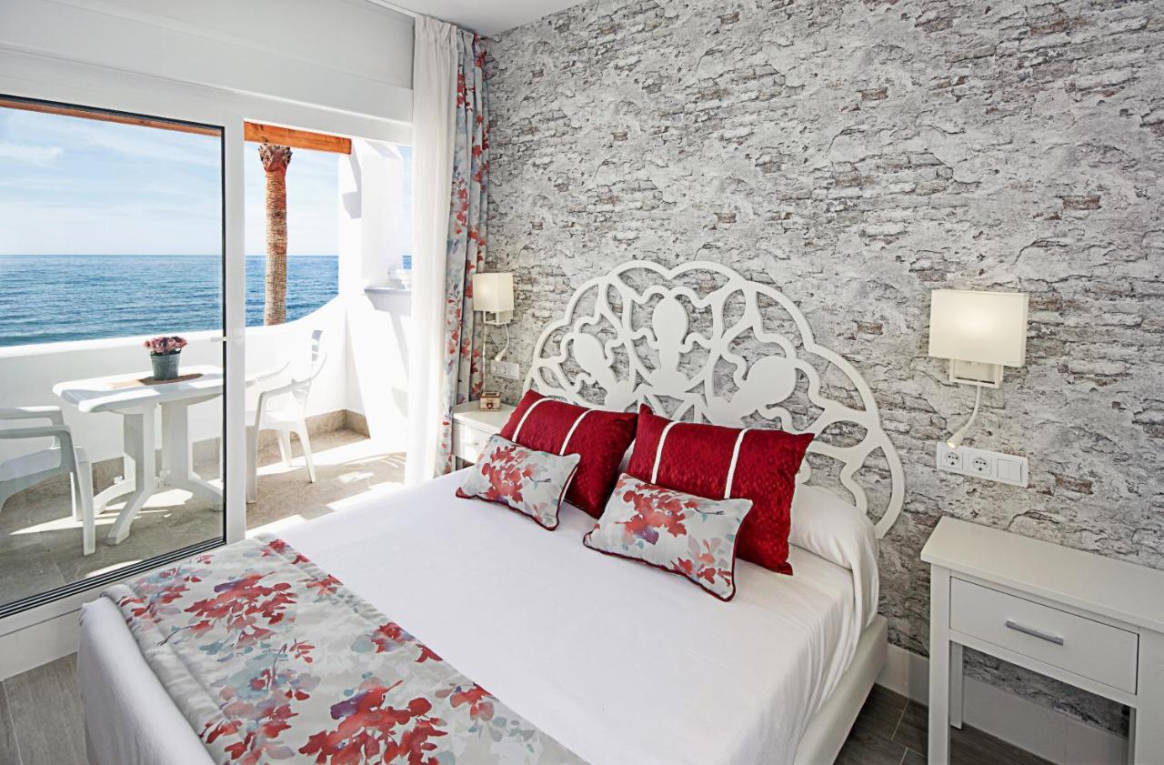 Apartamentos Perla Marina نيرخا المظهر الخارجي الصورة
