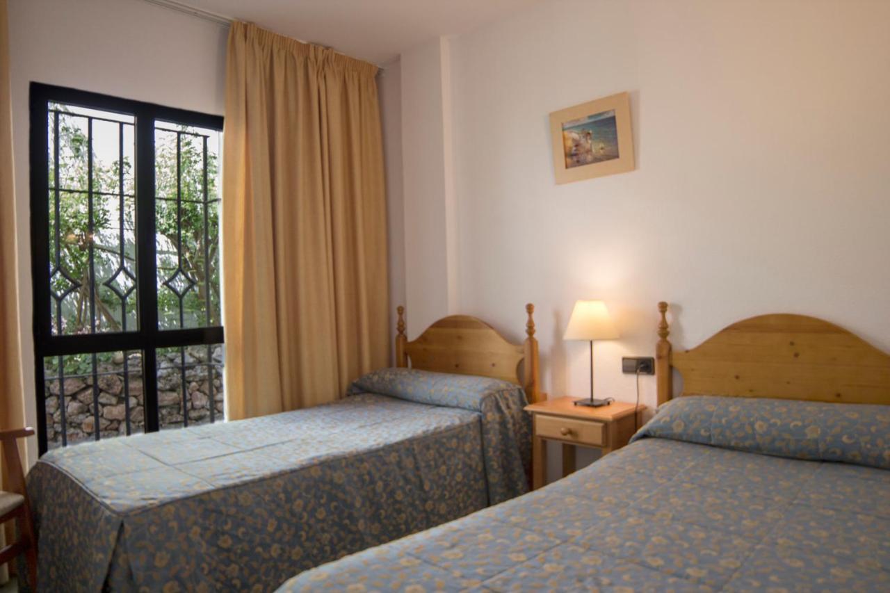 Apartamentos Perla Marina نيرخا المظهر الخارجي الصورة