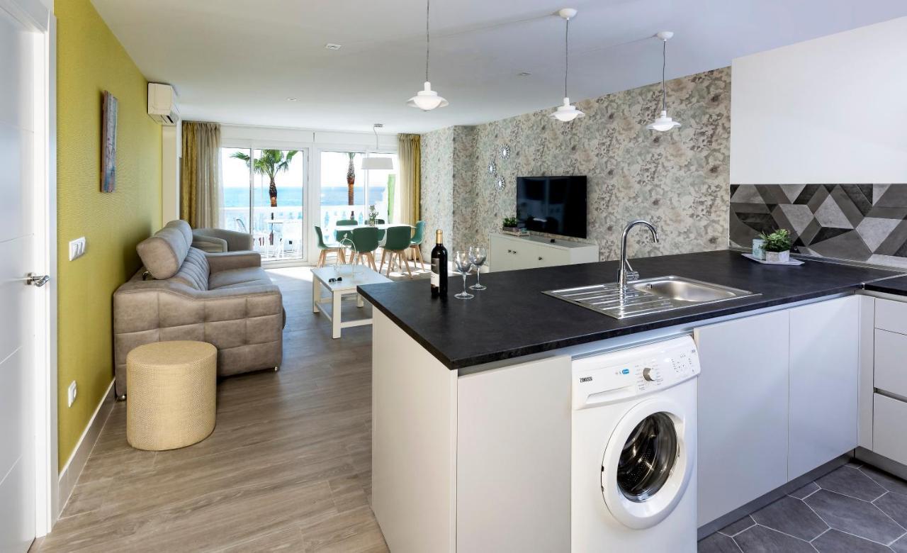 Apartamentos Perla Marina نيرخا المظهر الخارجي الصورة
