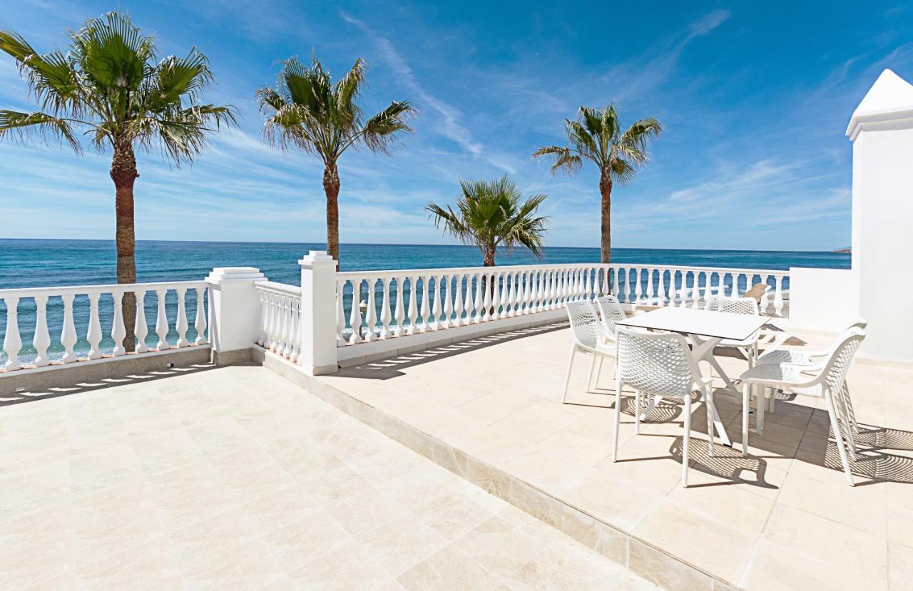 Apartamentos Perla Marina نيرخا المظهر الخارجي الصورة