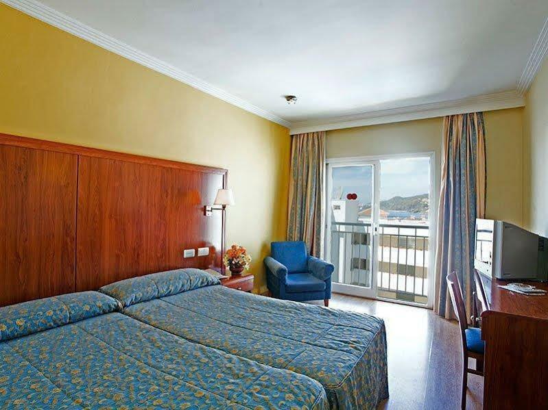 Apartamentos Perla Marina نيرخا المظهر الخارجي الصورة